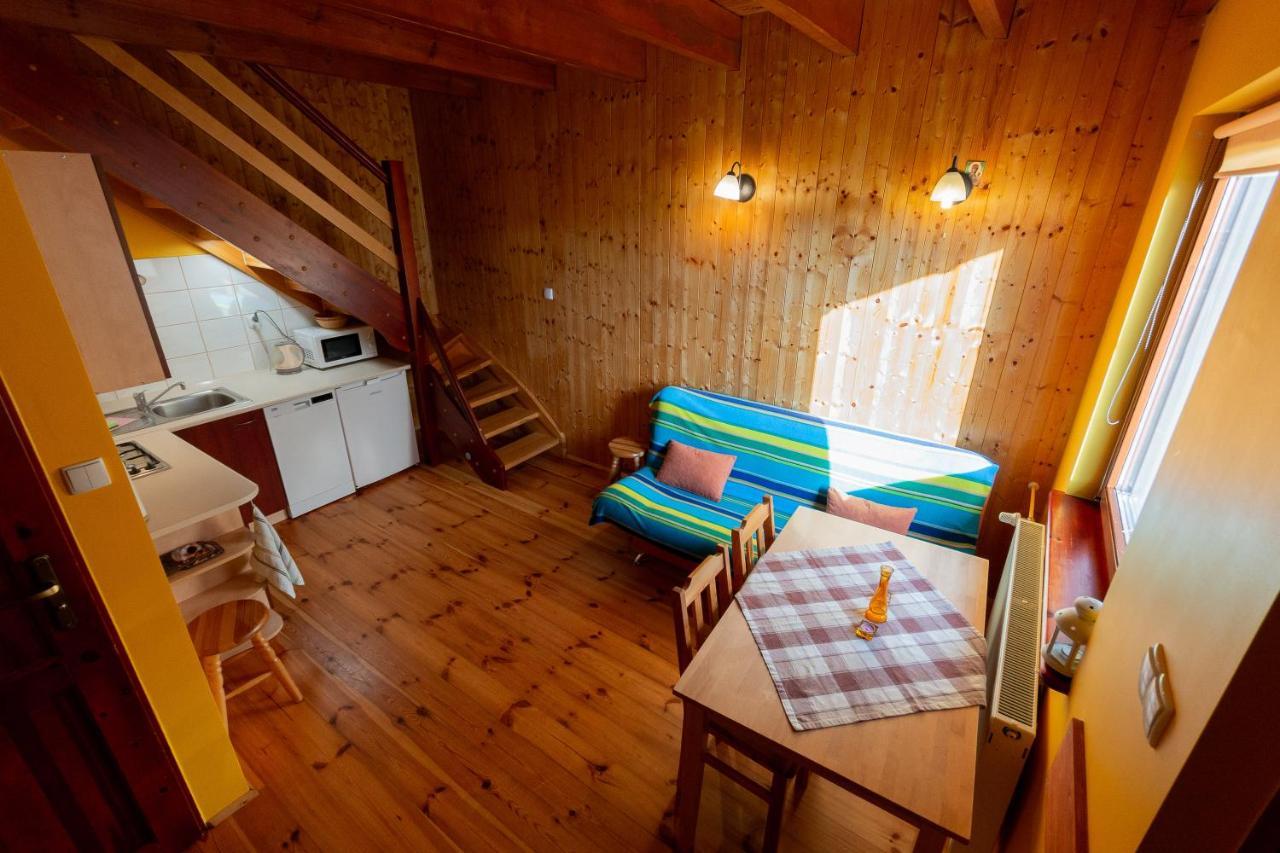 Apartamenty Rodzinne Lukecin Exterior photo